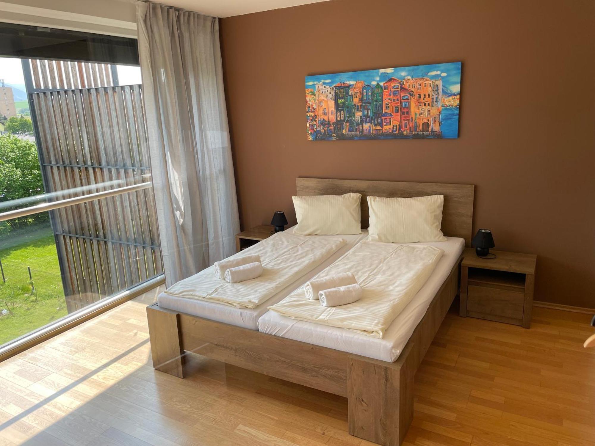 Jd Apartment Lipótszentmiklós Kültér fotó
