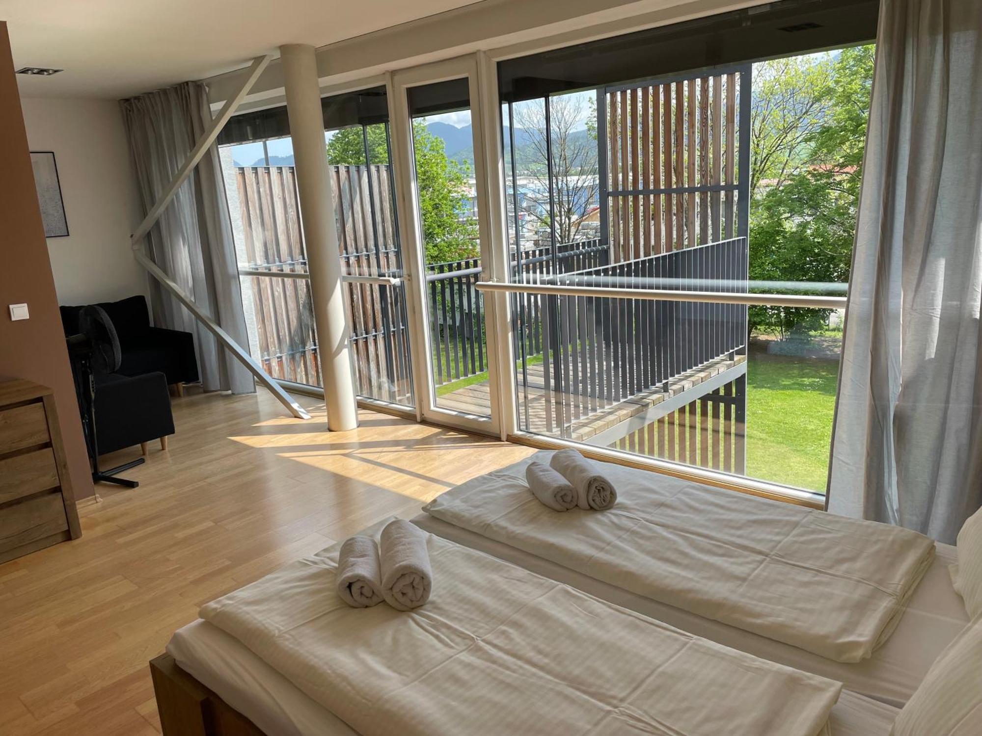 Jd Apartment Lipótszentmiklós Kültér fotó